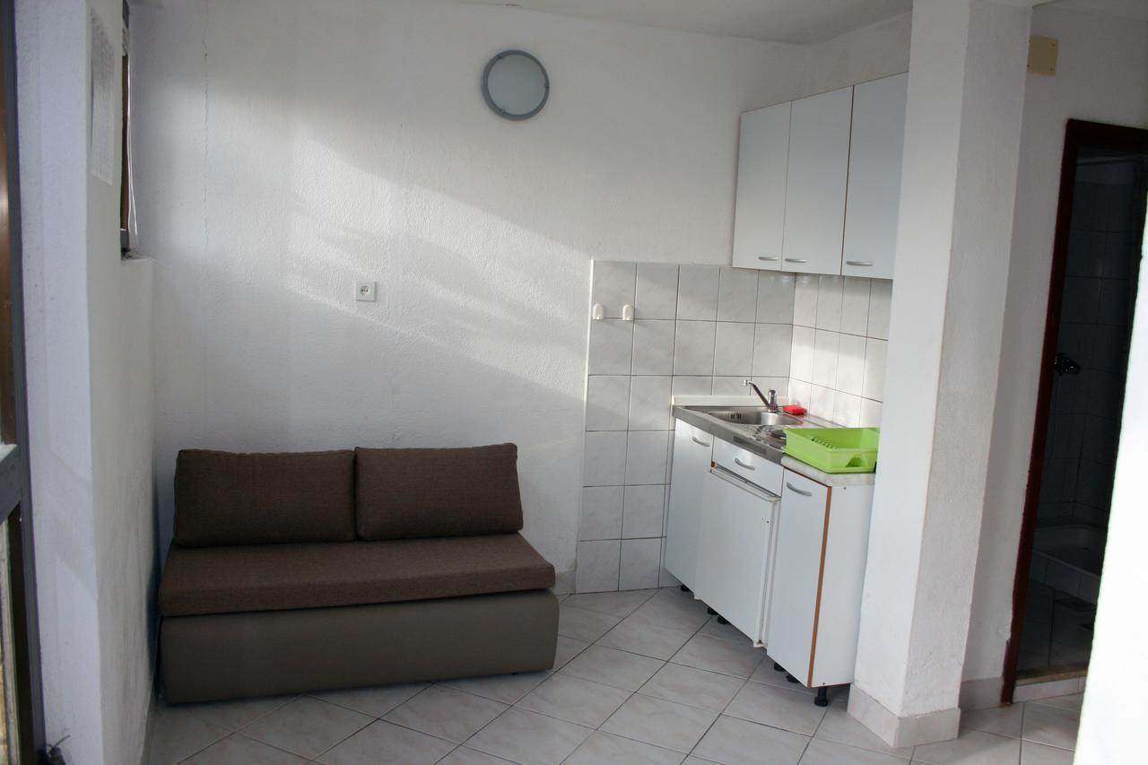Hrstich Apartments Drasnice Esterno foto